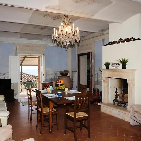 La Terrazza Sul Borgo Montevettolini